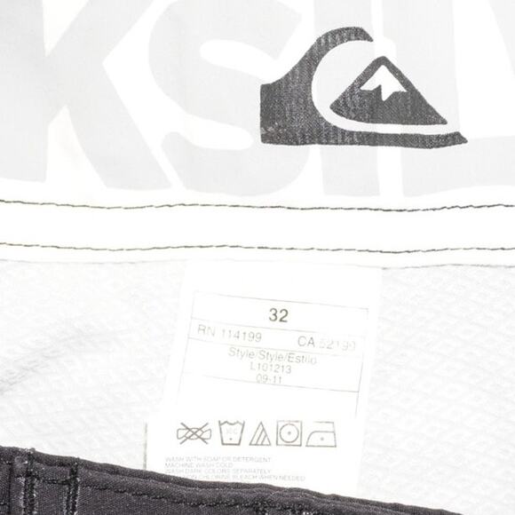 Quiksilver x Raiders Board Shorts Size 32 Black NFL Collab Swim Trunks - Picture 5 of 7